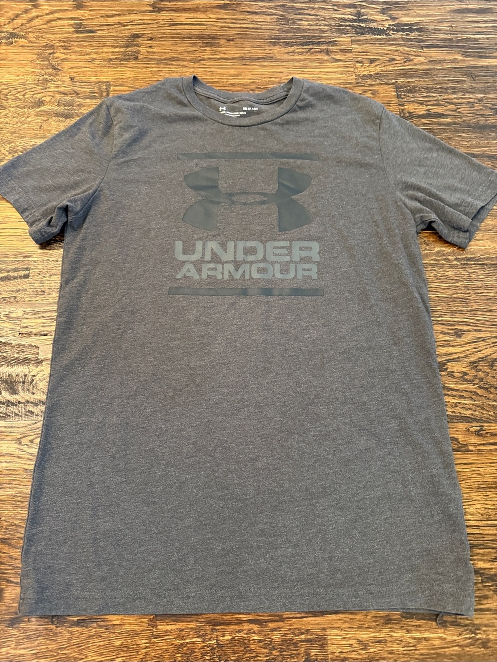 Under Armour Men's Dark Gray Tonal Logo Short-Sleeve Tee